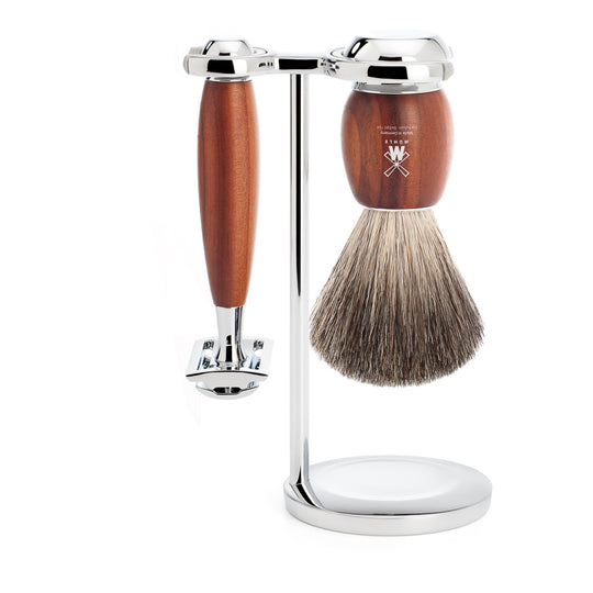 Set de barbierit cu aparat de ras clasic si pamatuf Pure Badger cu par de bursuc si maner din lemn de prun S 81 H 331 SR