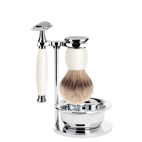 Set de barbierit cu aparat de ras clasic si pamatuf Silvertip Badger cu par de bursuc si maner de portelan S 93 P 84 SSR