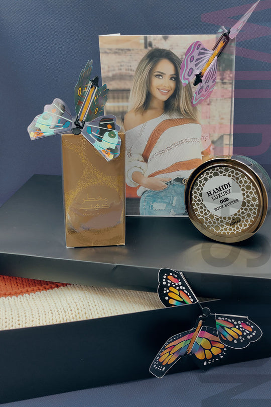 CAD47-81 Cadou - bluza cu unt de corp si parfum