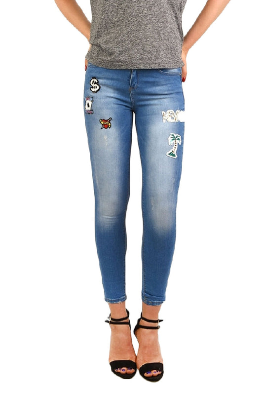 Blugi casual albastri accesorizati cu aplicatii decorative CL744-444