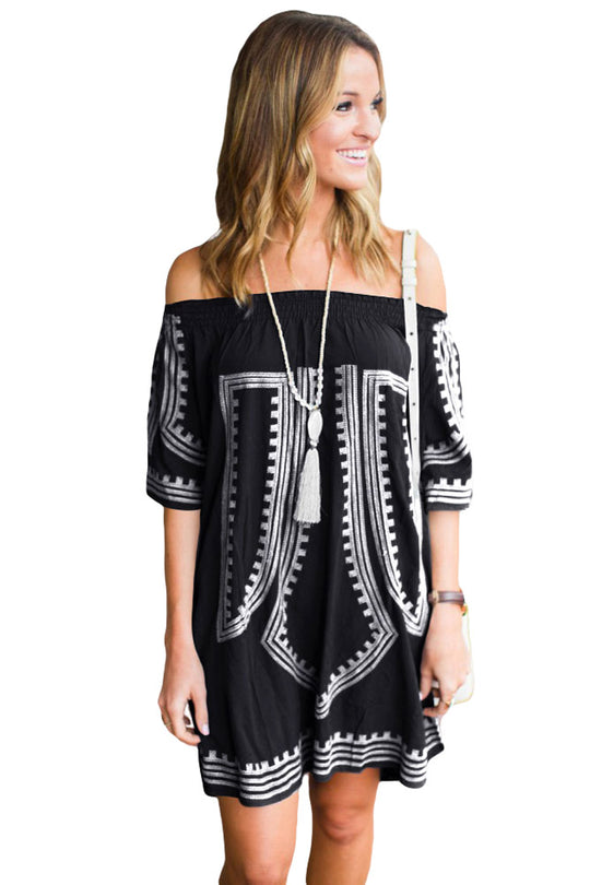 P603-1 Rochie scurta cu imprimeu geometric si umerii goi