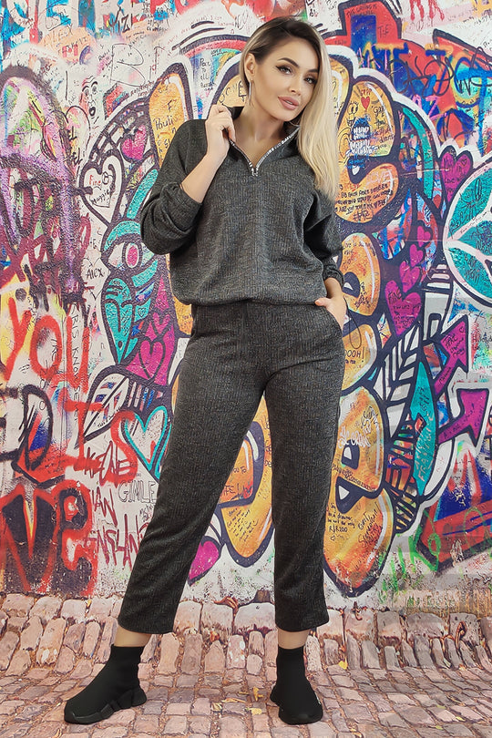 Trening casual din material elastic alcatuit din bluza si pantaloni T580-181