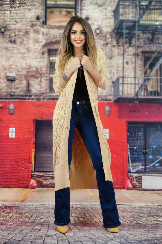 Cardigan lung model tricotat accesorizat cu nasturi si buzunare A570-155