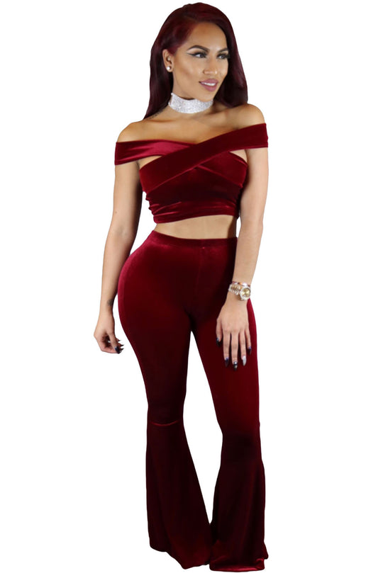 P522-3 Compleu sexy din imitatie catifea, cu top scurt si pantaloni evazati