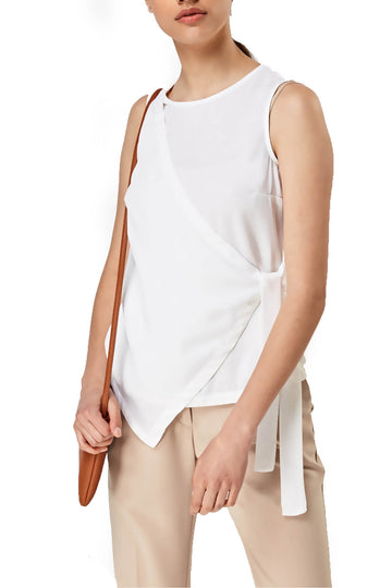 P638-2 Top alb  fara maneci si prindere cu snur pe lateral